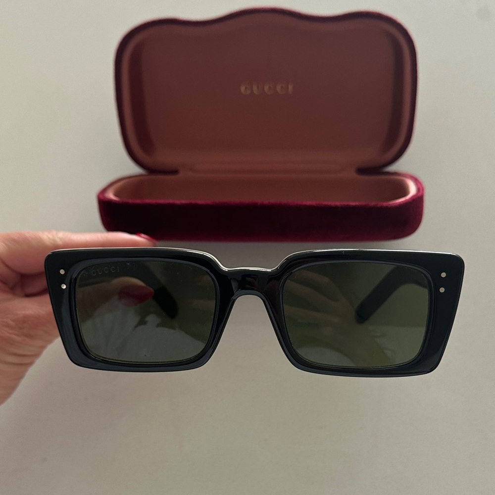 Gucci Black Square Sunglasses with Velvet Case